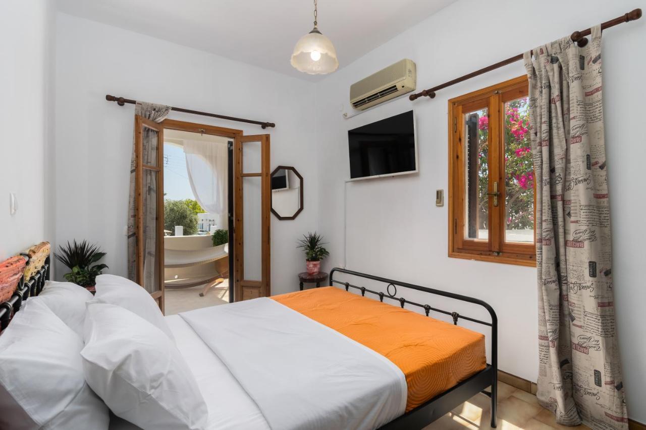Grandpa'S Yard Apartment Adamantas  Ngoại thất bức ảnh